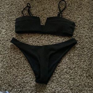 Black bikini